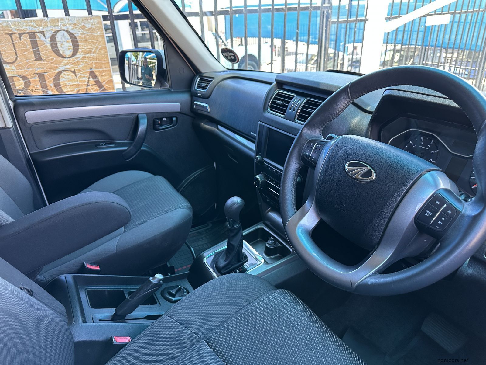 2023 Mahindra Mhawk S11 4x4 A/T P/U D/C 2.2 photo